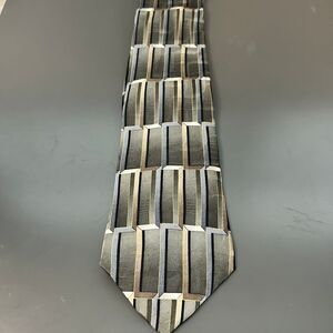 Murano Necktie 100% Silk Made in USA Men's Tie Geometric Vintage